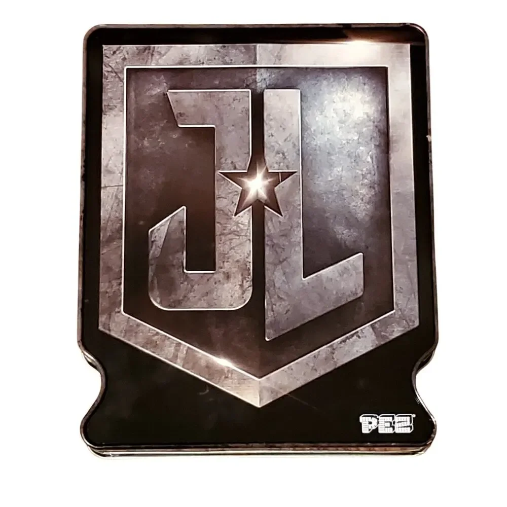 DC Comics Justice League PEZ Set Superman Cyborg Batman Aquaman Dispensers Tin